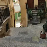 招待所 Il Vicolo 阿格里真托